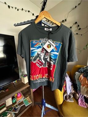 NWT Daydreamer Dark Gray Elton John Graphic Tee with Red & Blue Print